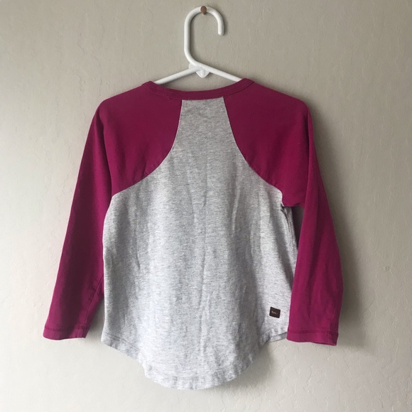 Tea Collection Butterfly Raglan Shirt - Picture 5 of 5